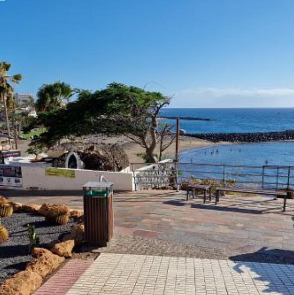 Fantastic 2 Bedrooms, Just 20 Meters From Ocean Playa de las Americas  Exterior photo